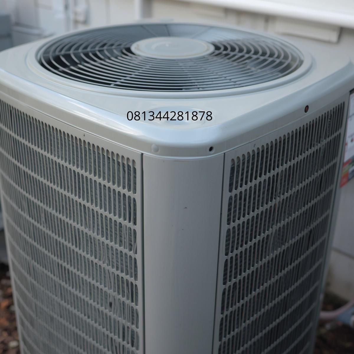AC Kantor Manado