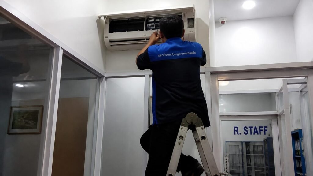 SERVIS AC KANTOR